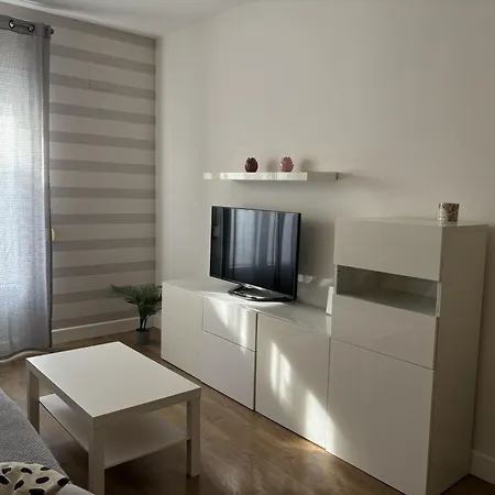 Apartment Casa Luada *